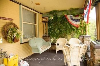 The Queen, A Victorian Bed & Breakfast Bellefonte