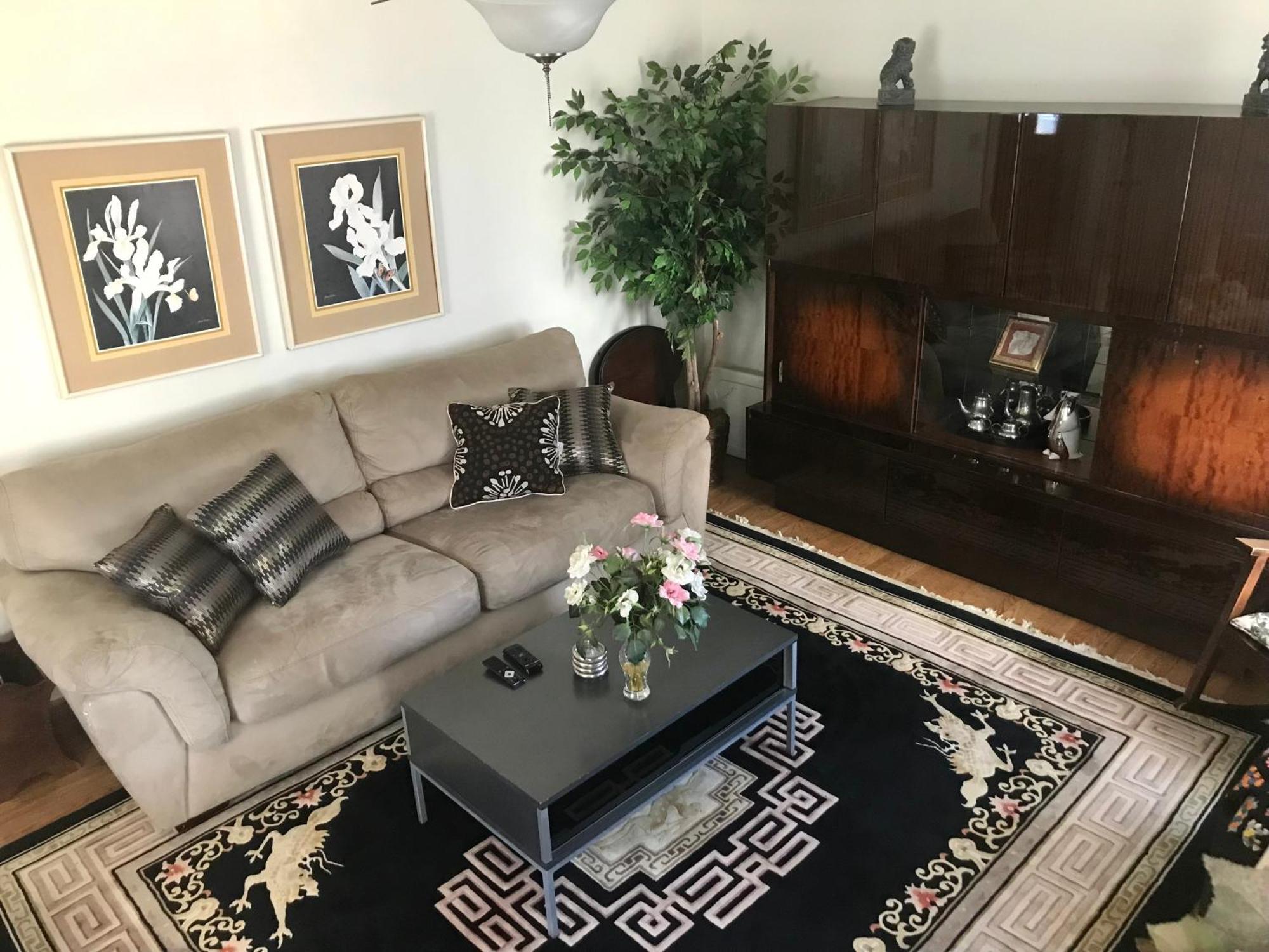 The Queen, A Victorian Bed and breakfast Bellefonte