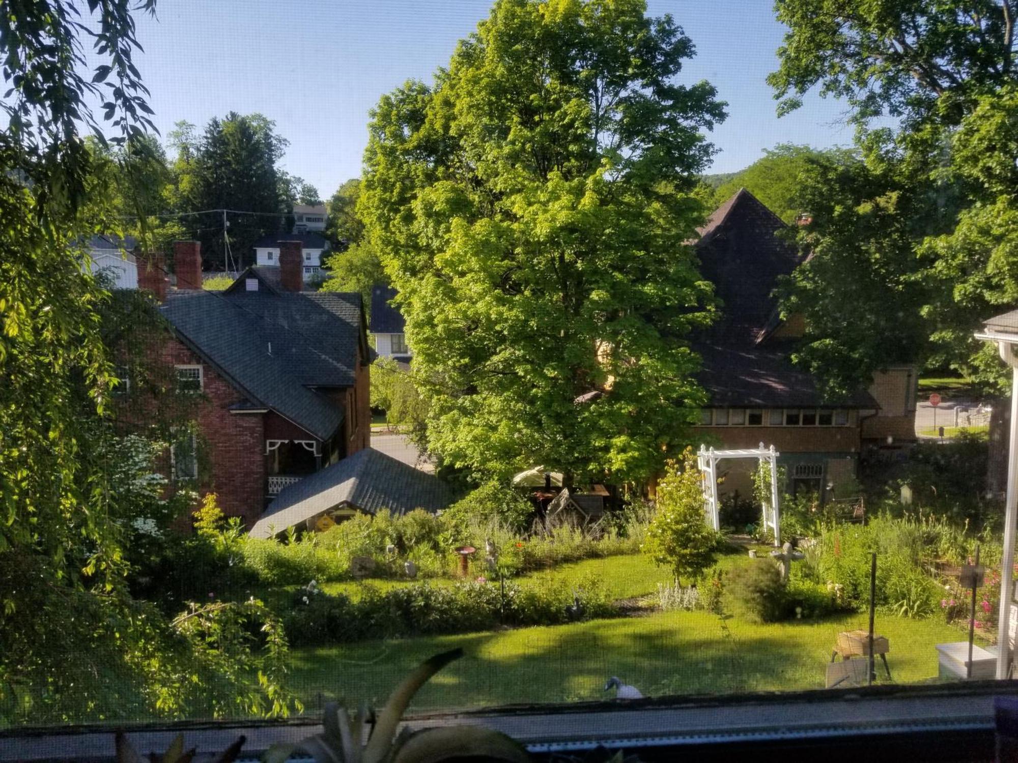 Bed and breakfast The Queen, A Victorian 3*