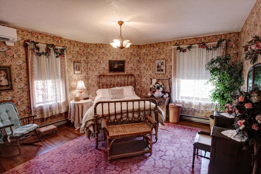 Bed and breakfast The Queen, A Victorian 3*